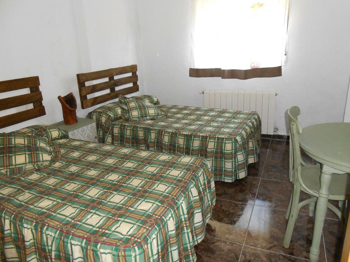 Hostal La María de Tortas Paterna del Madera Exterior foto