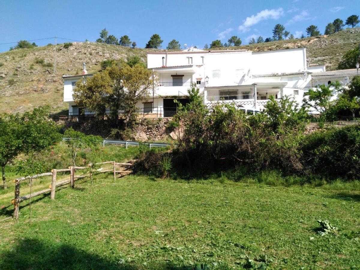 Hostal La María de Tortas Paterna del Madera Exterior foto