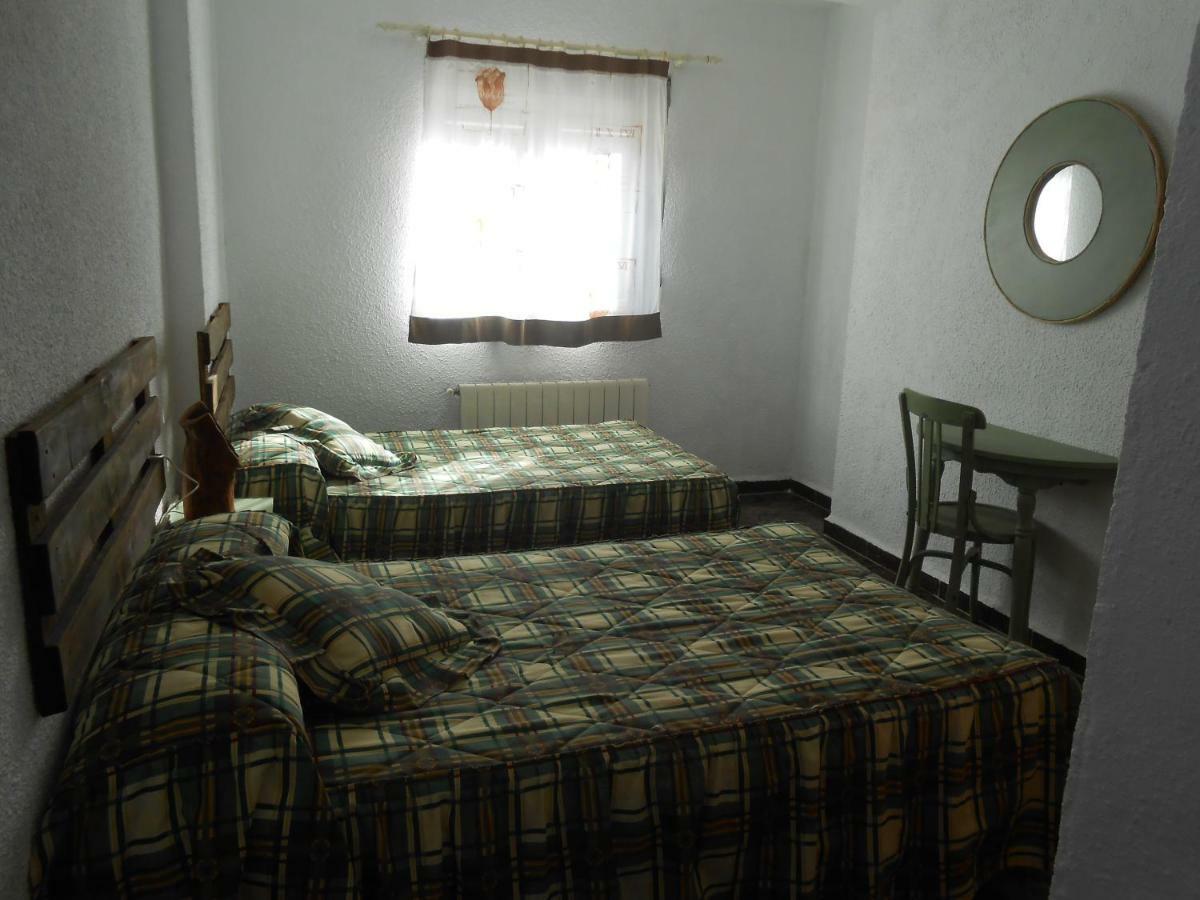 Hostal La María de Tortas Paterna del Madera Exterior foto